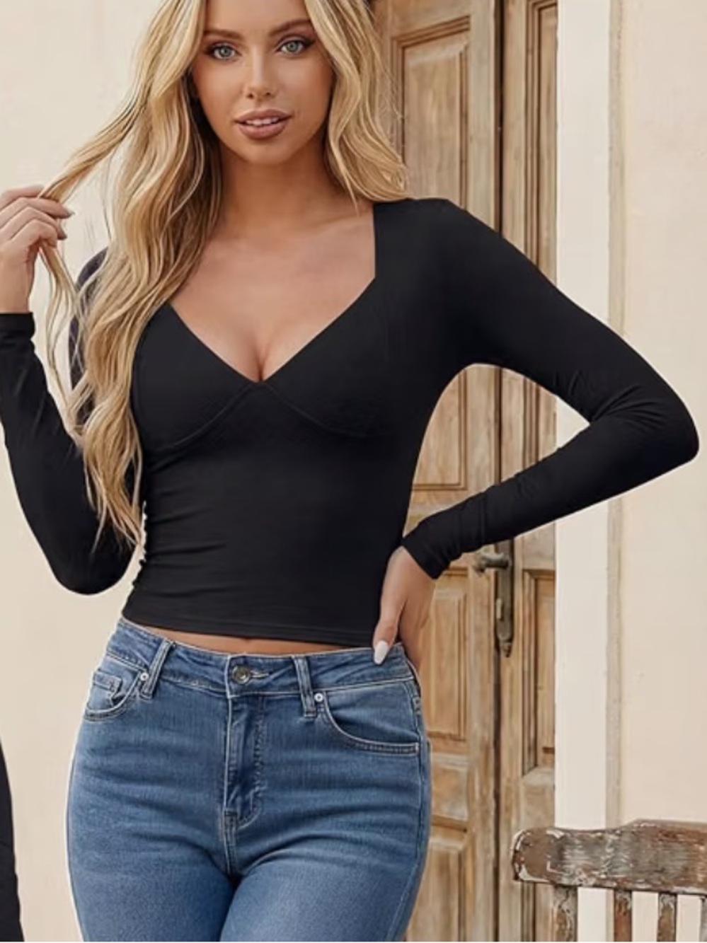 V-Neck Long Sleeve Women's Top - Black
